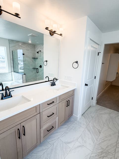 Tiny photo for 1769 W RIVERGATE DR #204, Logan, UT 84321 (MLS # 2180537)