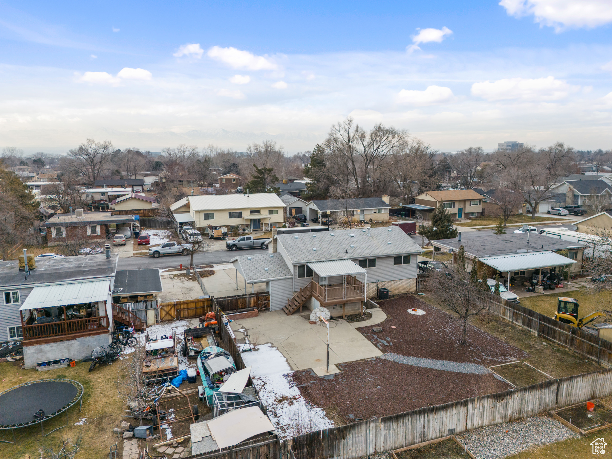 SANDY HEIGHTS - Residential