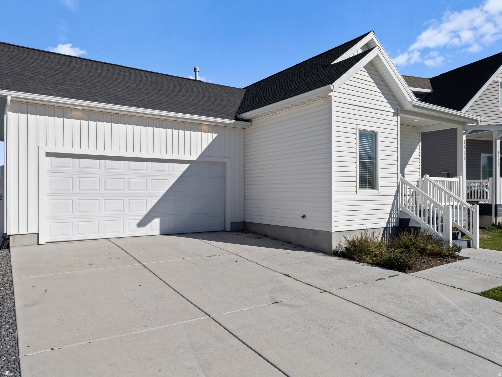 LANDING AT EAGLE MOUNTAIN - Residential