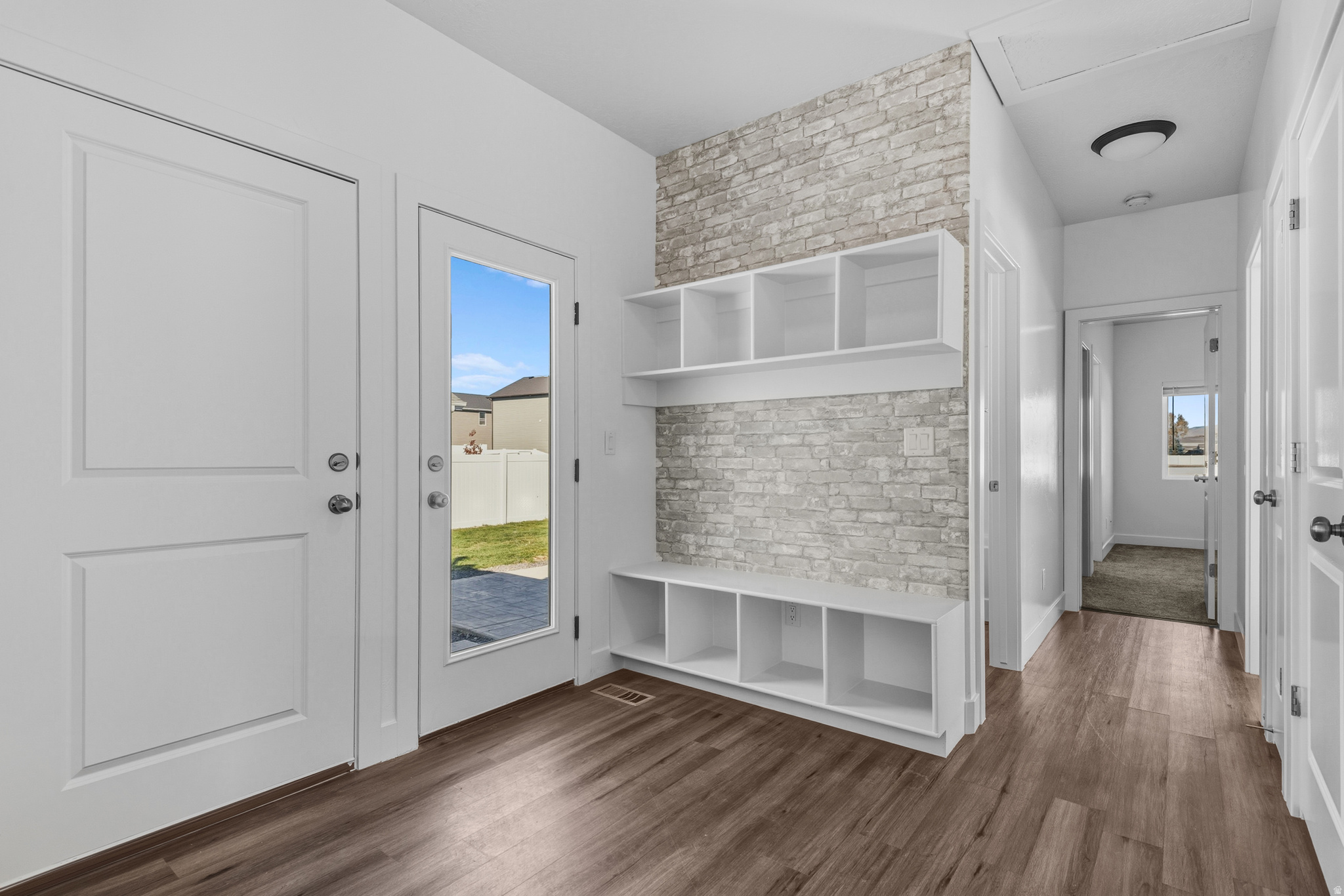 LANDING AT EAGLE MOUNTAIN - Residential