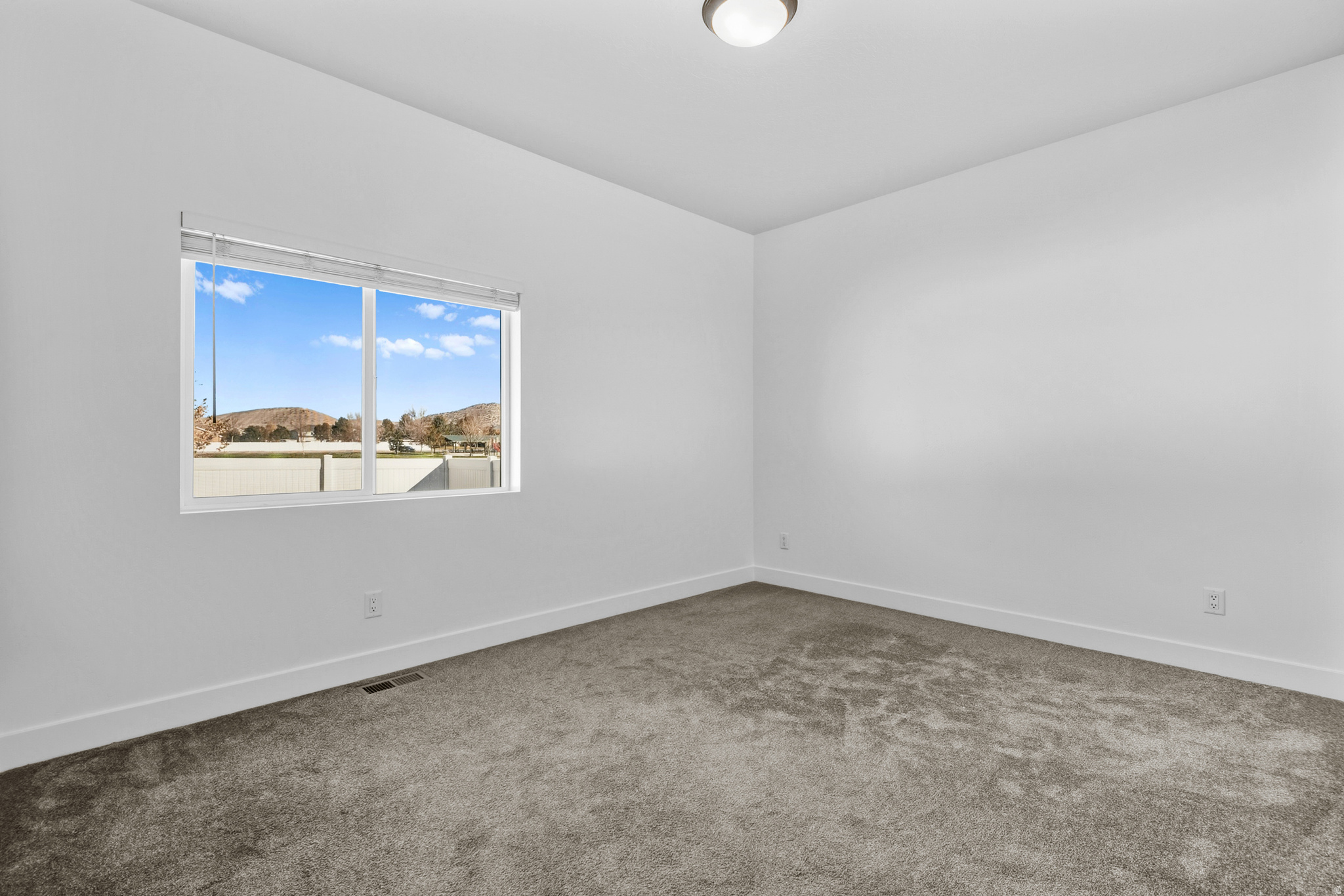 LANDING AT EAGLE MOUNTAIN - Residential