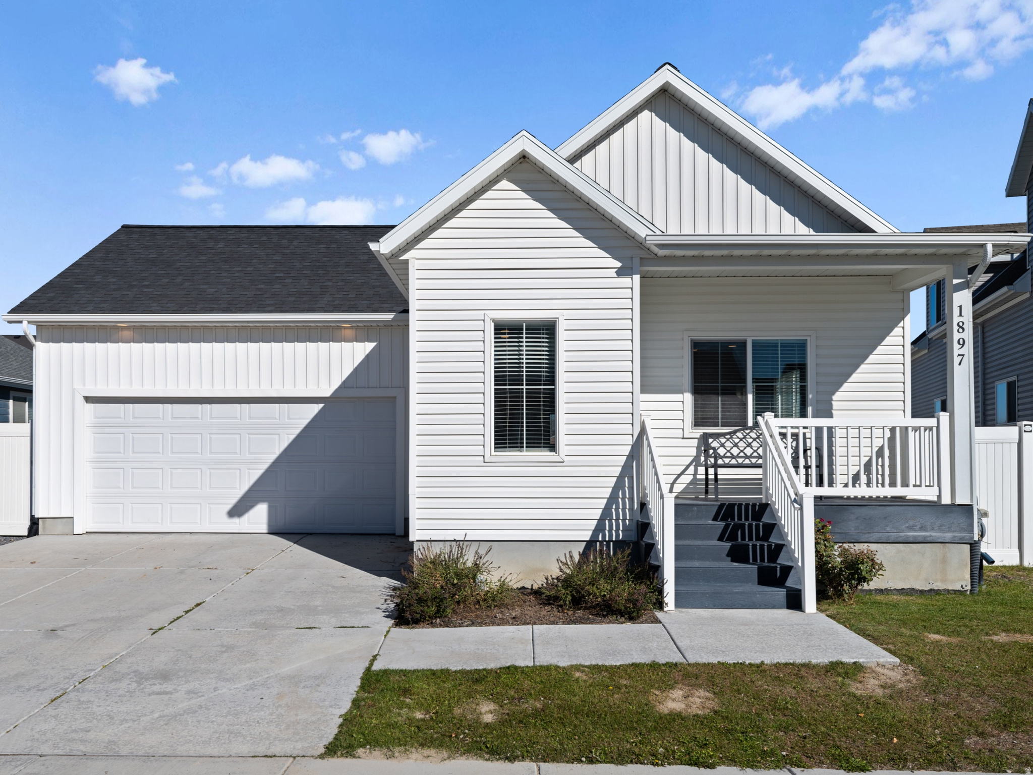 LANDING AT EAGLE MOUNTAIN - Residential