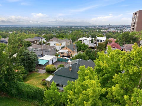 Tiny photo for 533 S ISABELLA CT E, Salt Lake City, UT 84102 (MLS # 2178834)