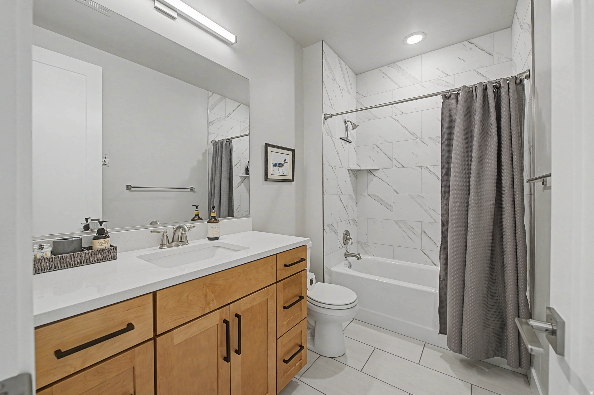 SIENNA PARK CONDOS - Residential