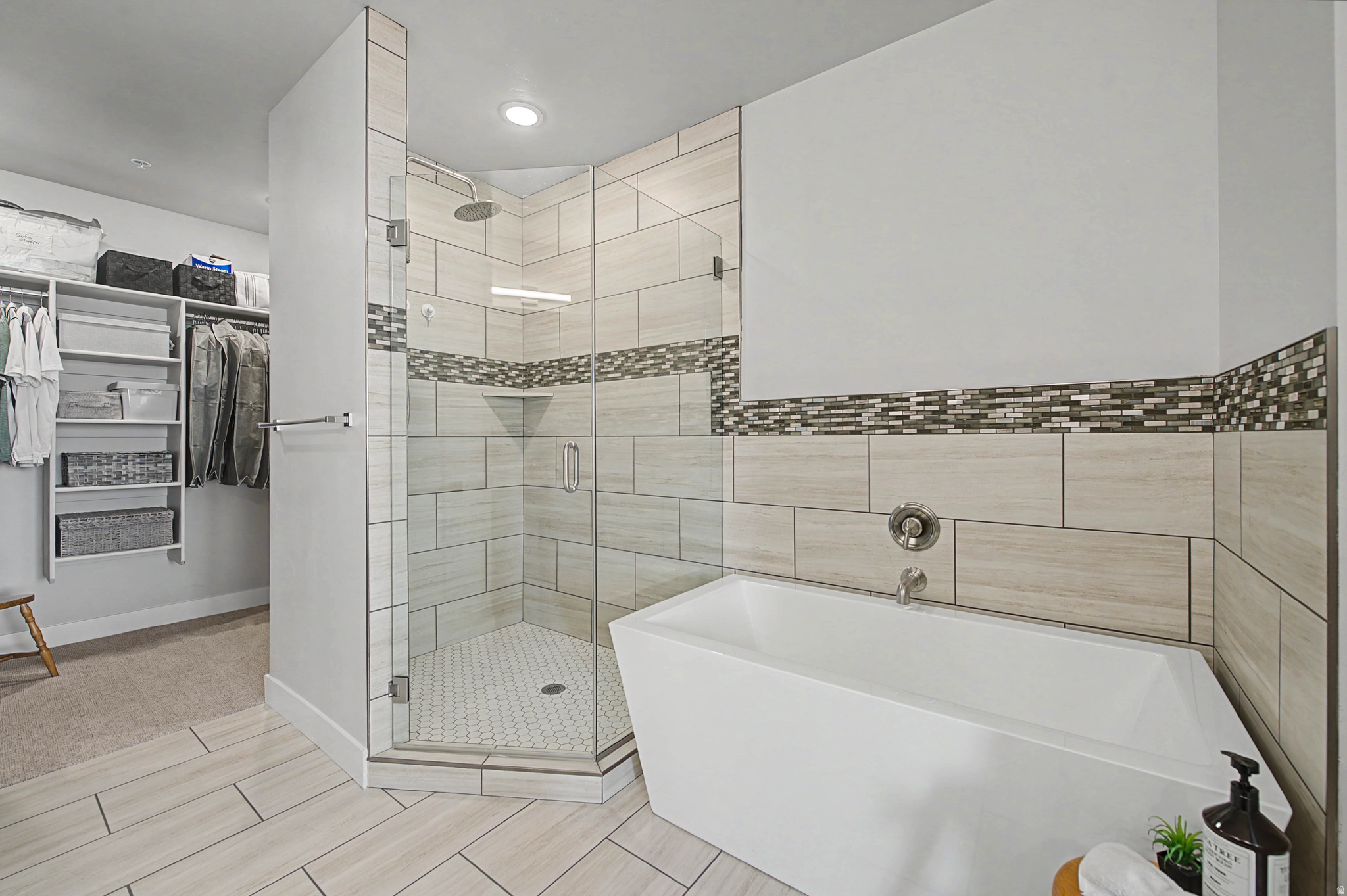 SIENNA PARK CONDOS - Residential