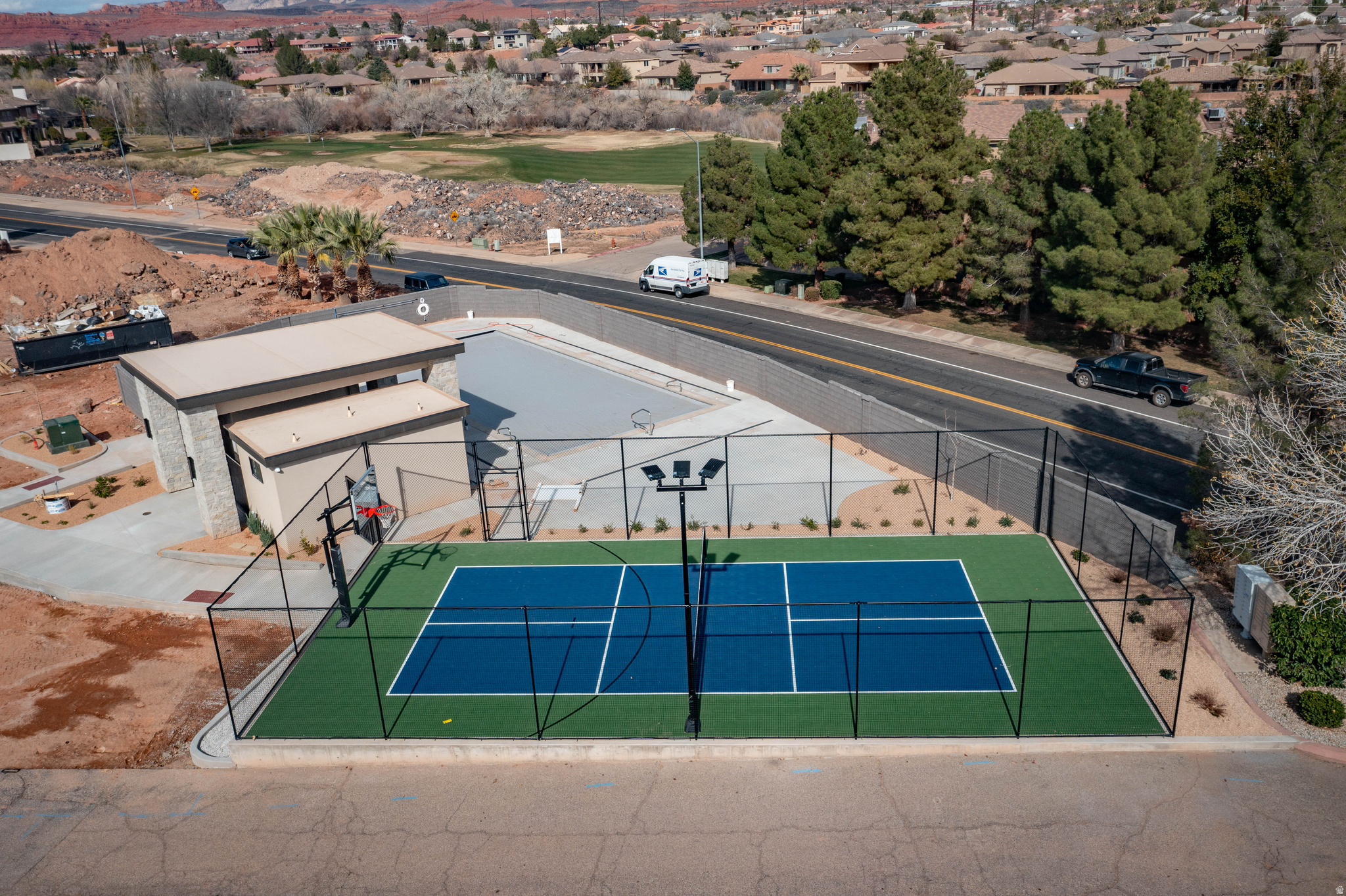 SIENNA PARK CONDOS - Residential