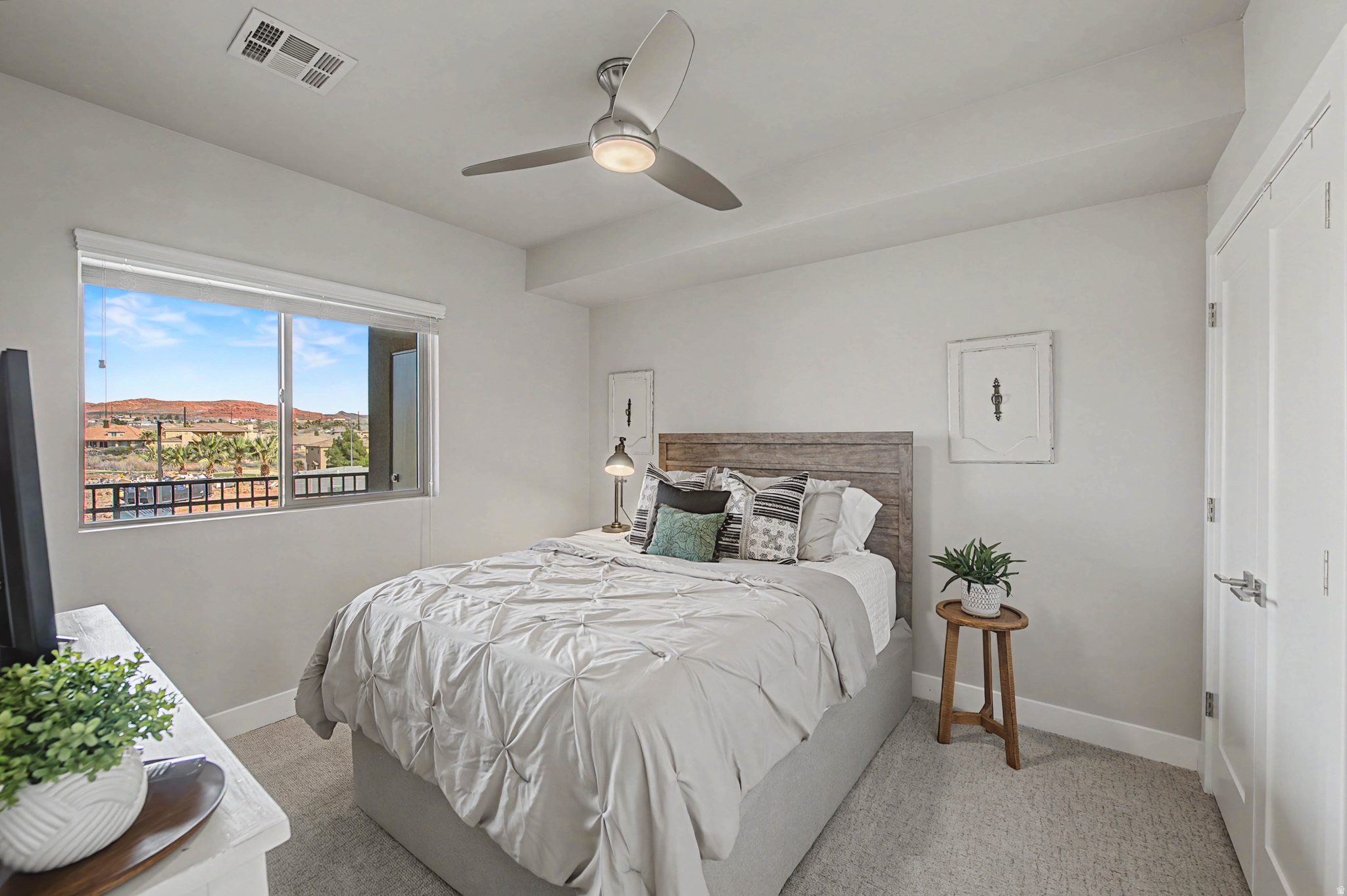 SIENNA PARK CONDOS - Residential