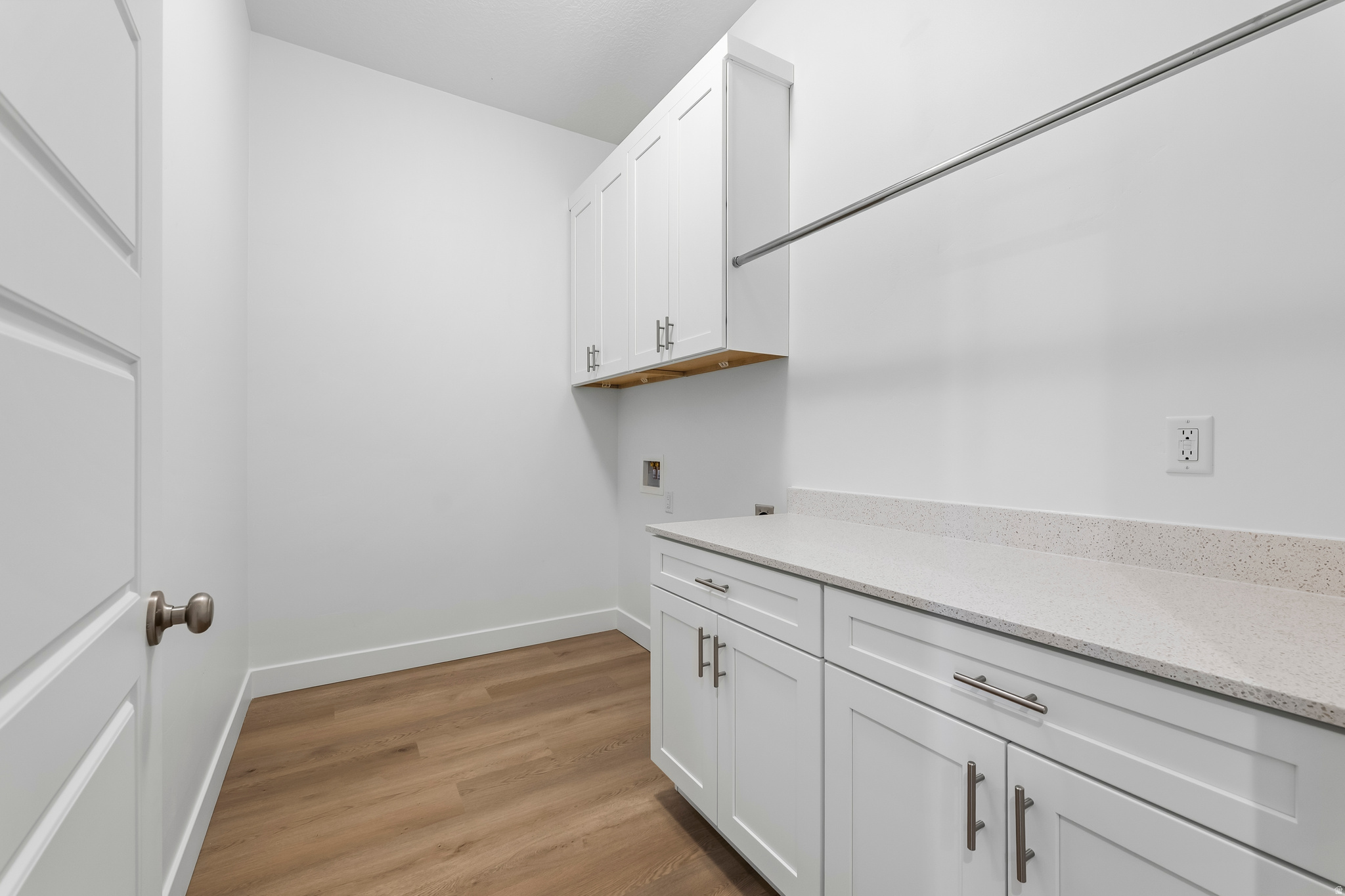 BRISTOL FARMS - Residential