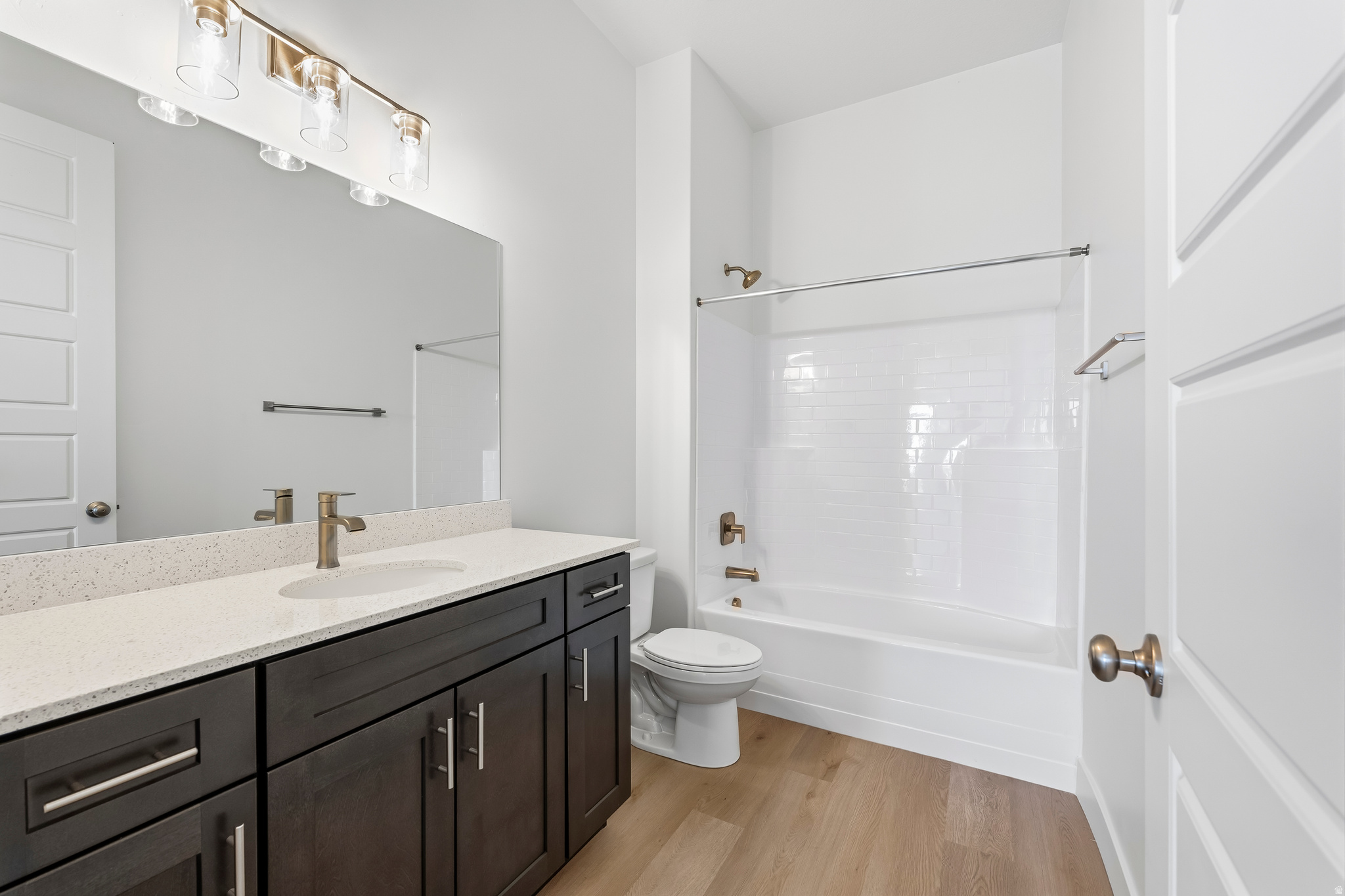 BRISTOL FARMS - Residential