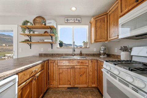 Tiny photo for 2026 E SADDLEBACK VIEW DR, Enoch, UT 84721 (MLS # 2126697)