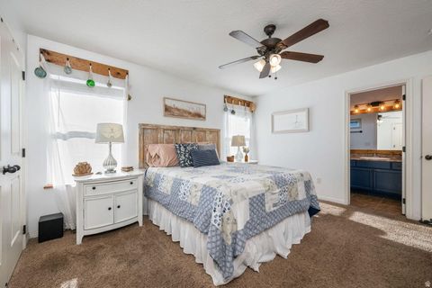 Tiny photo for 2026 E SADDLEBACK VIEW DR, Enoch, UT 84721 (MLS # 2126697)