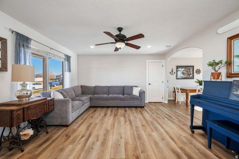 Tiny photo for 2026 E SADDLEBACK VIEW DR, Enoch, UT 84721 (MLS # 2126697)