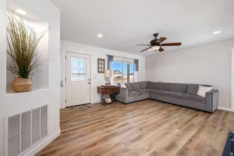 Tiny photo for 2026 E SADDLEBACK VIEW DR, Enoch, UT 84721 (MLS # 2126697)