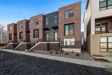 Tiny photo for 443 W 400 N #102, Salt Lake City, UT 84103 (MLS # 2130560)