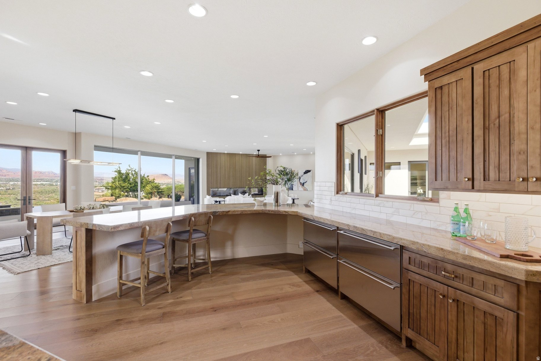 STONE CLIFF 5 - Residential