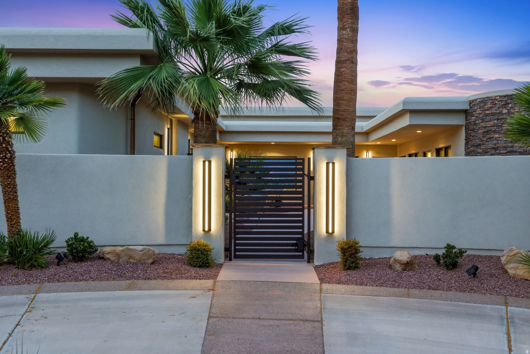 STONE CLIFF 5 - Residential