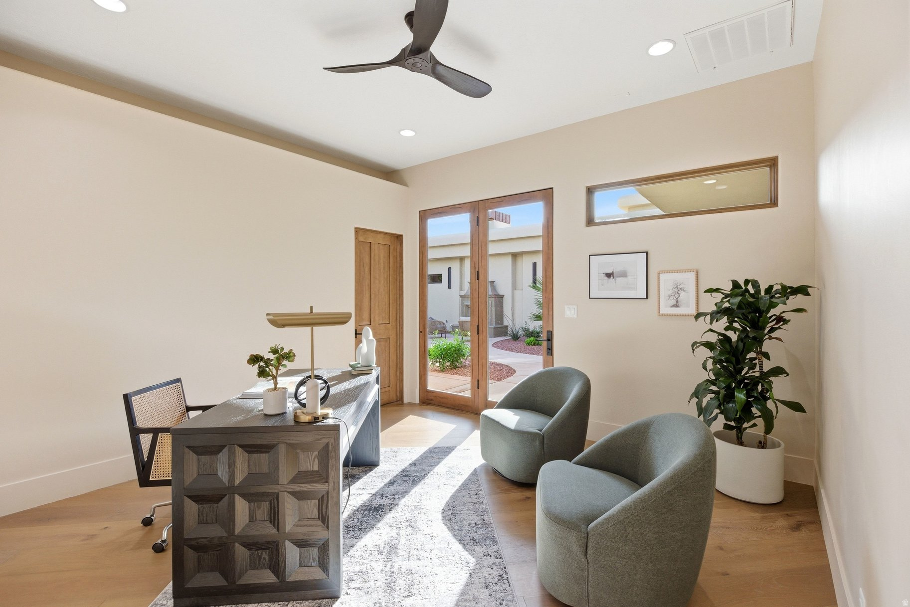 STONE CLIFF 5 - Residential