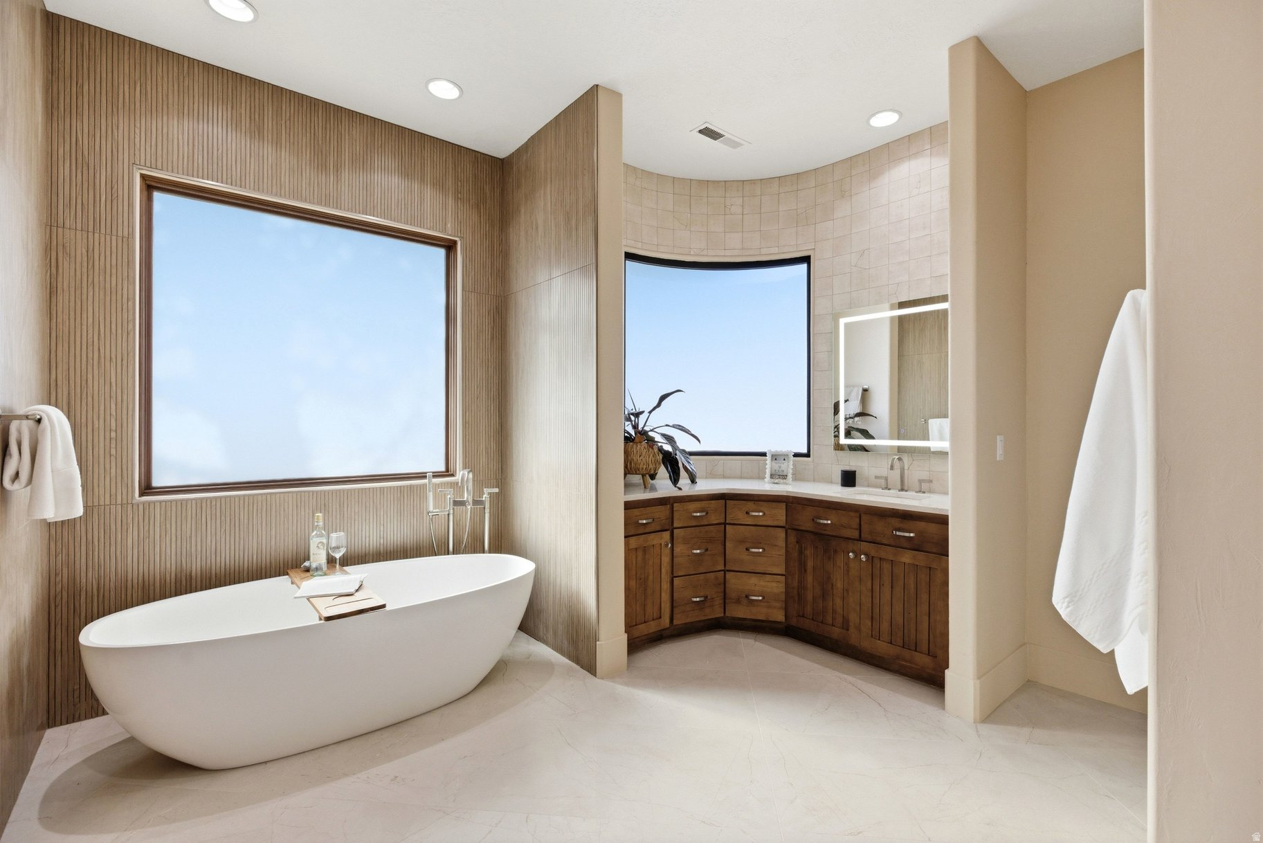 STONE CLIFF 5 - Residential
