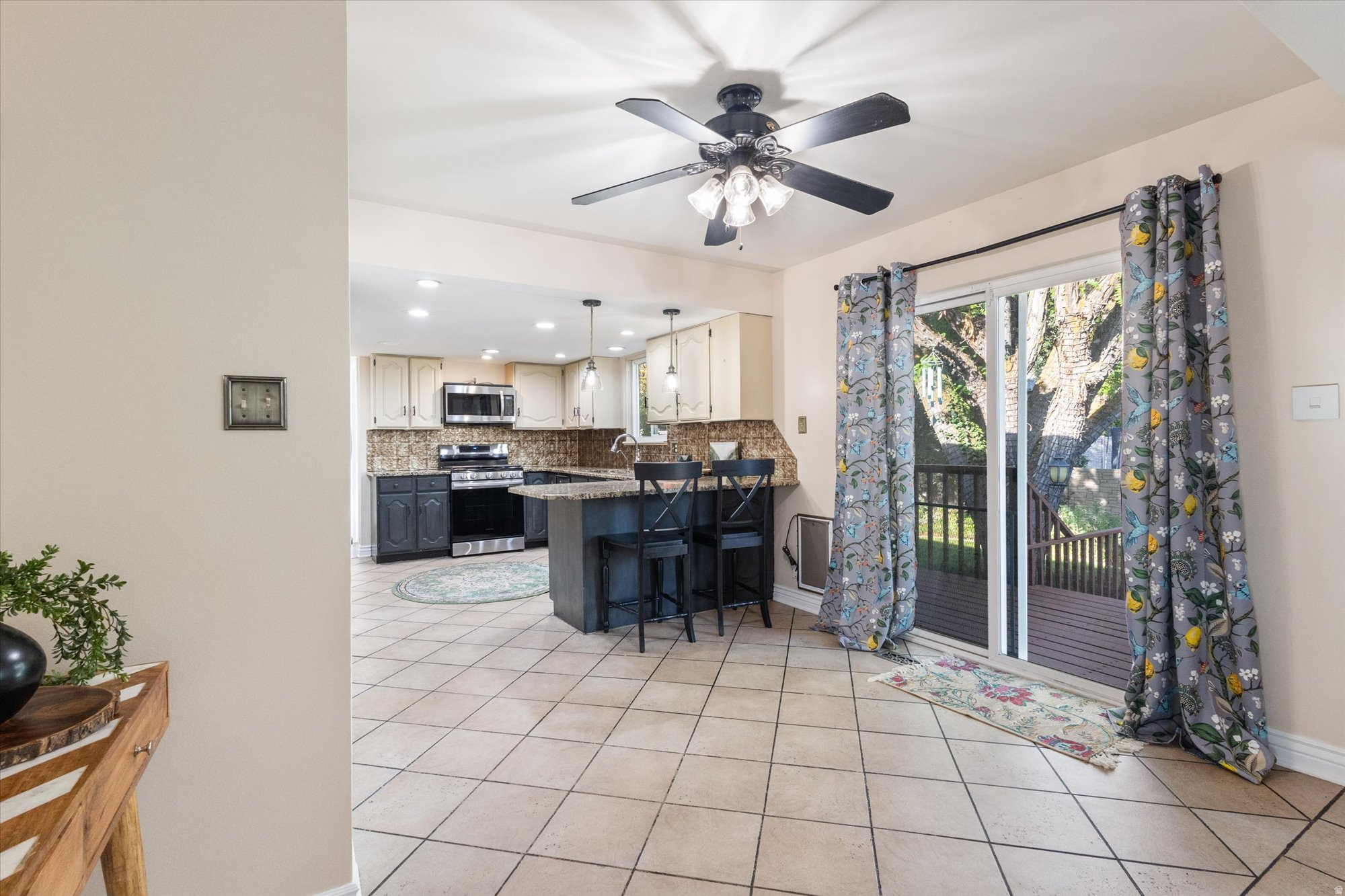 BLACKHAWK ESTATES - Residential