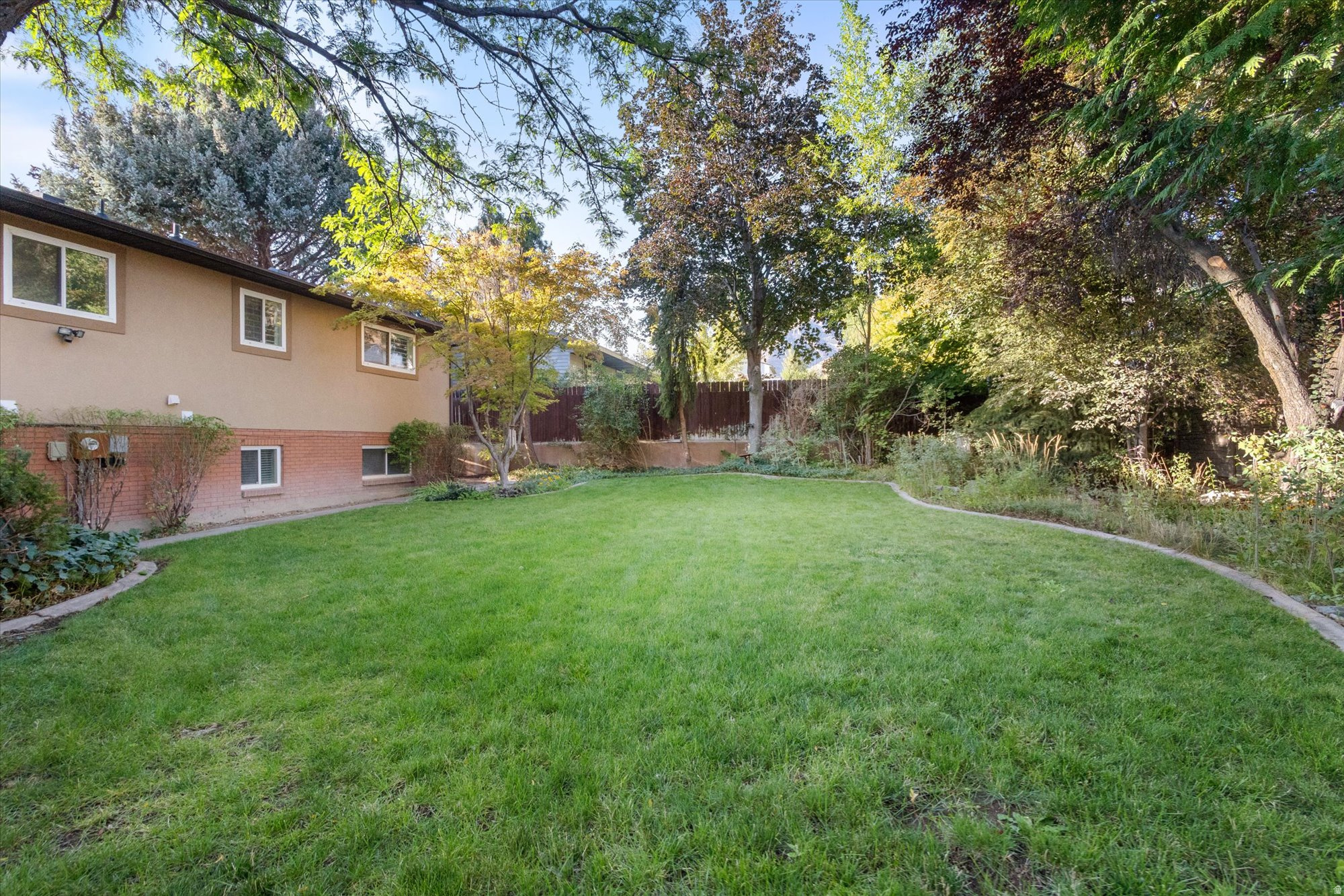 BLACKHAWK ESTATES - Residential