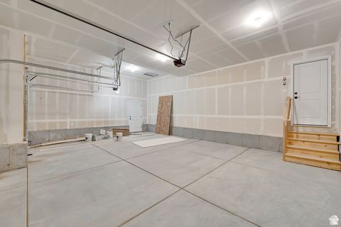 Tiny photo for 1089 S 3170 E #205, Spanish Fork, UT 84660 (MLS # 2111866)