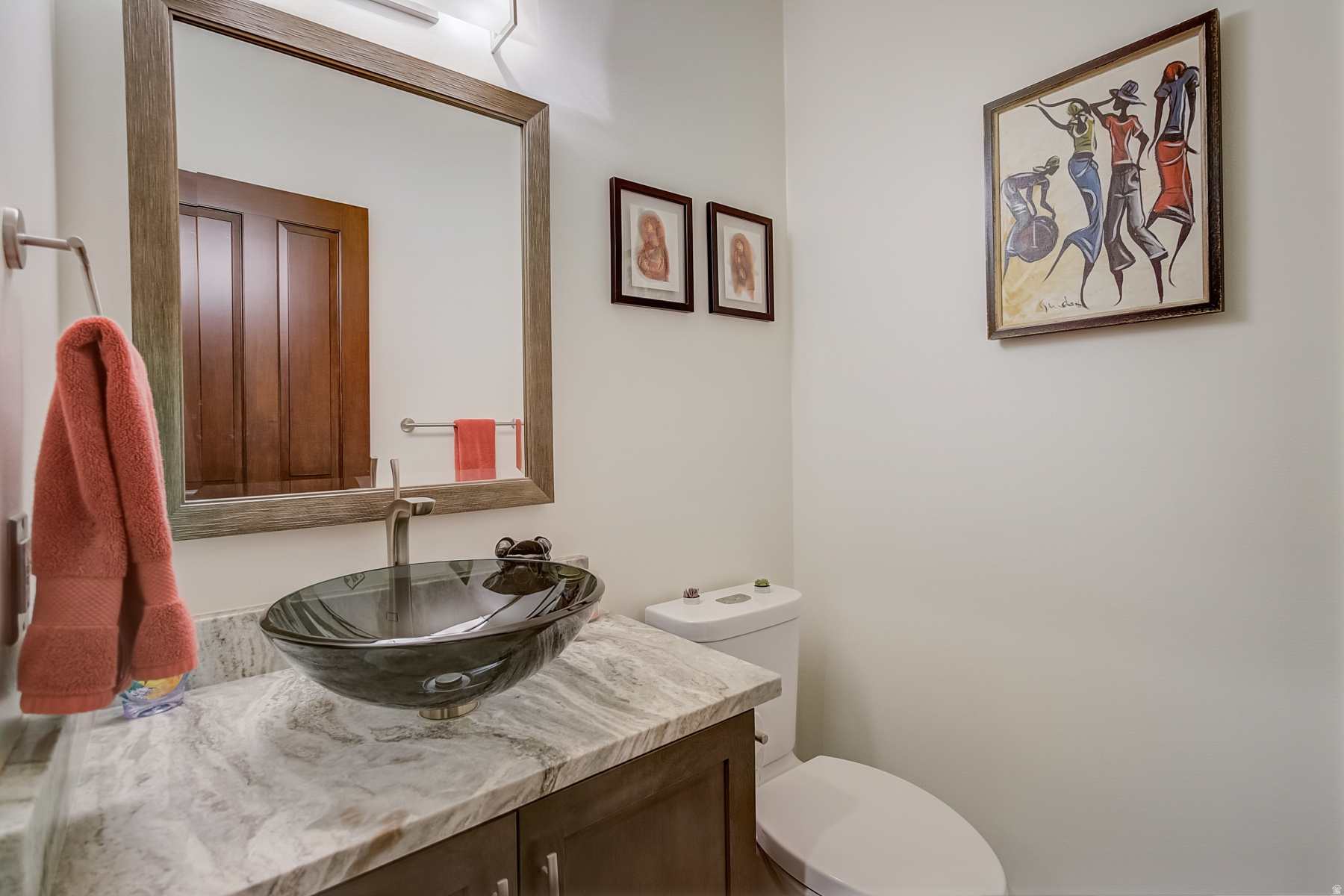 SILVER SPRINGS - Residential Lease