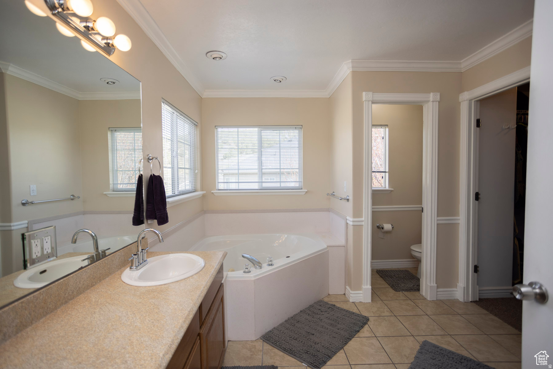 CASTLE ROCK - Residential