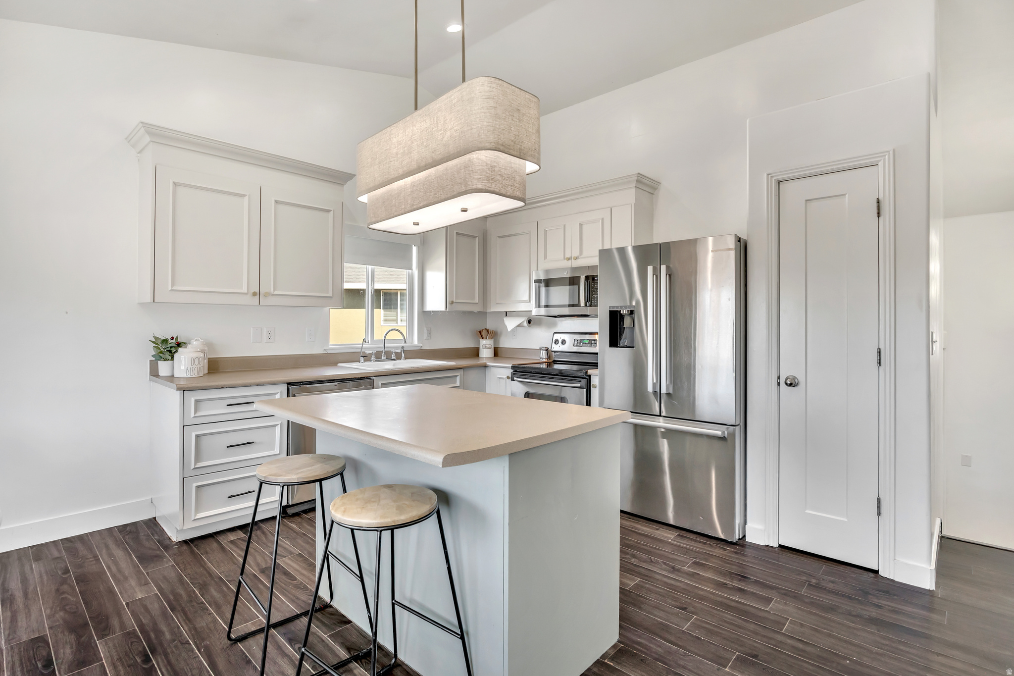 COBBLESTONE VILLAGE - Residential