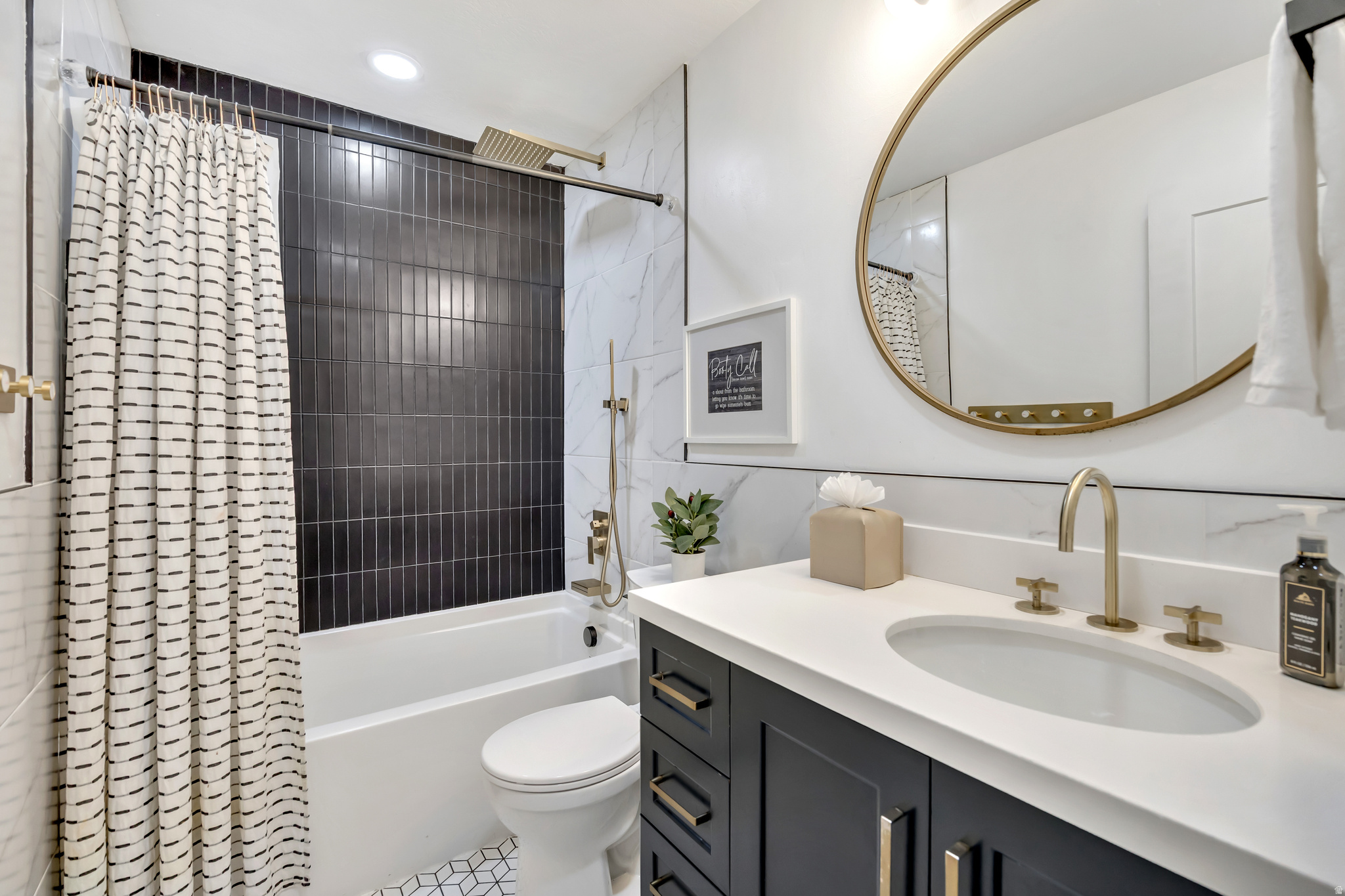 COBBLESTONE VILLAGE - Residential