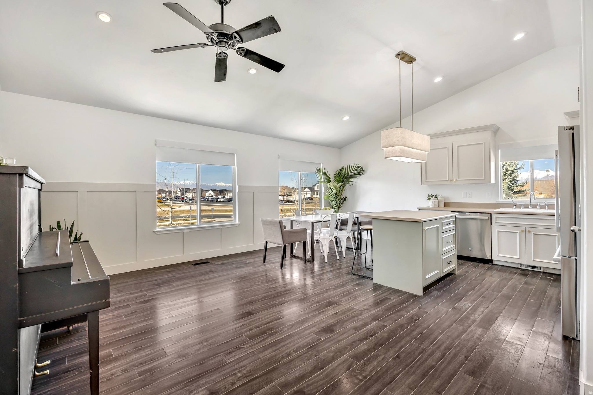 COBBLESTONE VILLAGE - Residential