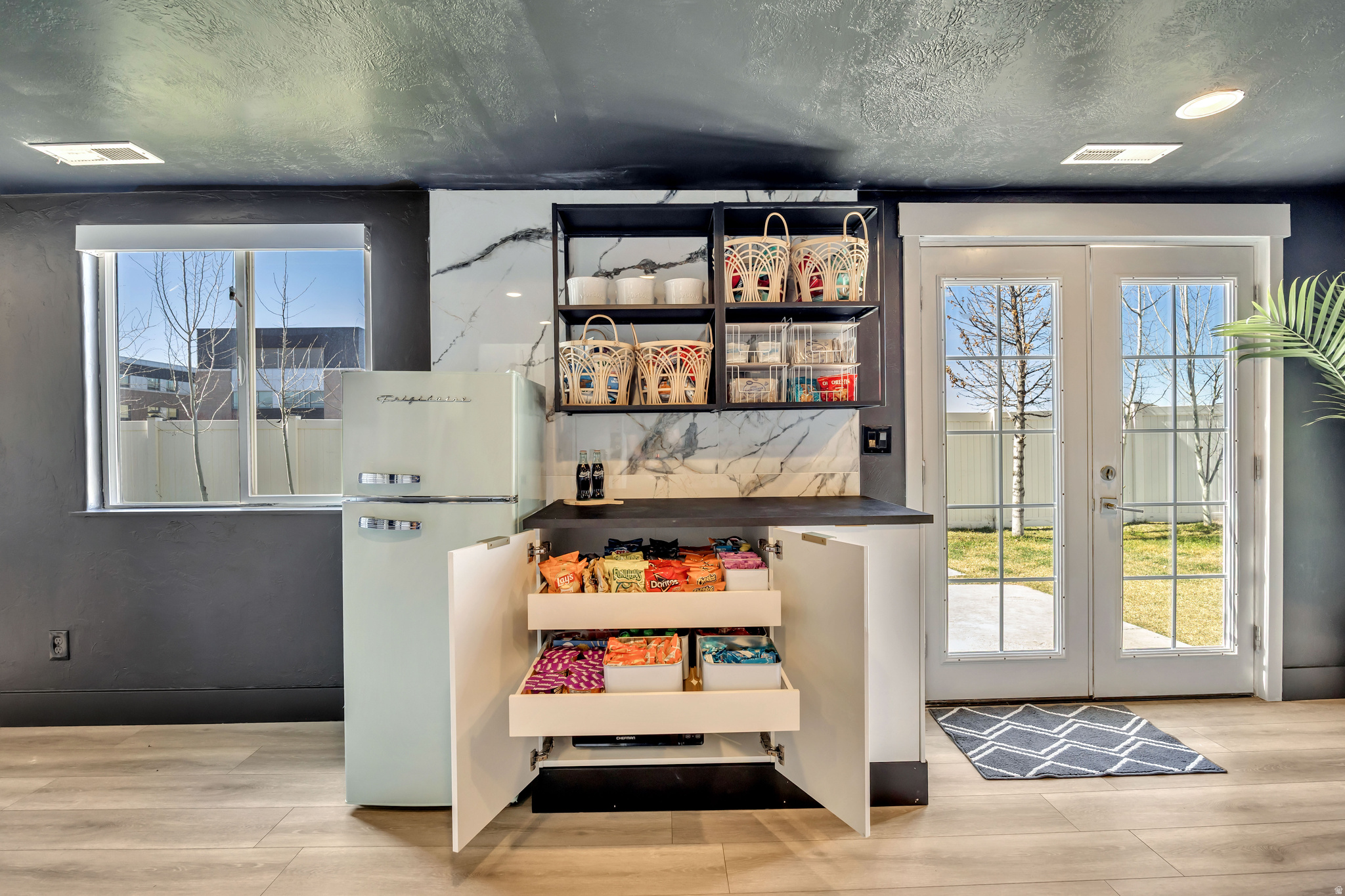 COBBLESTONE VILLAGE - Residential