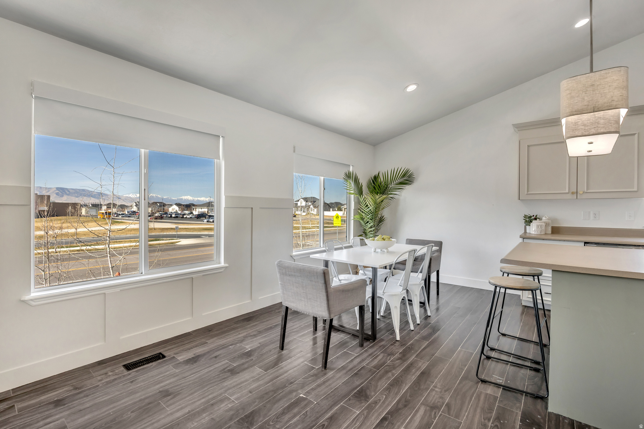 COBBLESTONE VILLAGE - Residential