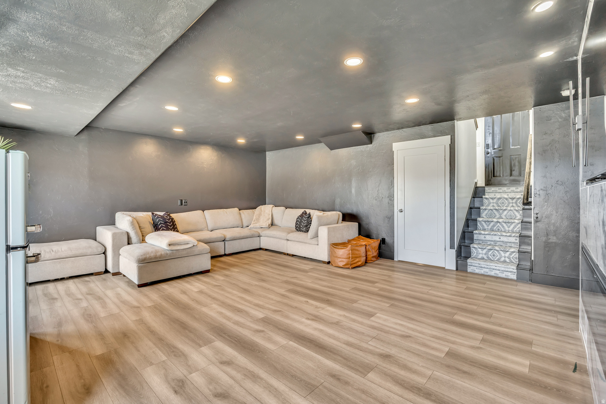 COBBLESTONE VILLAGE - Residential