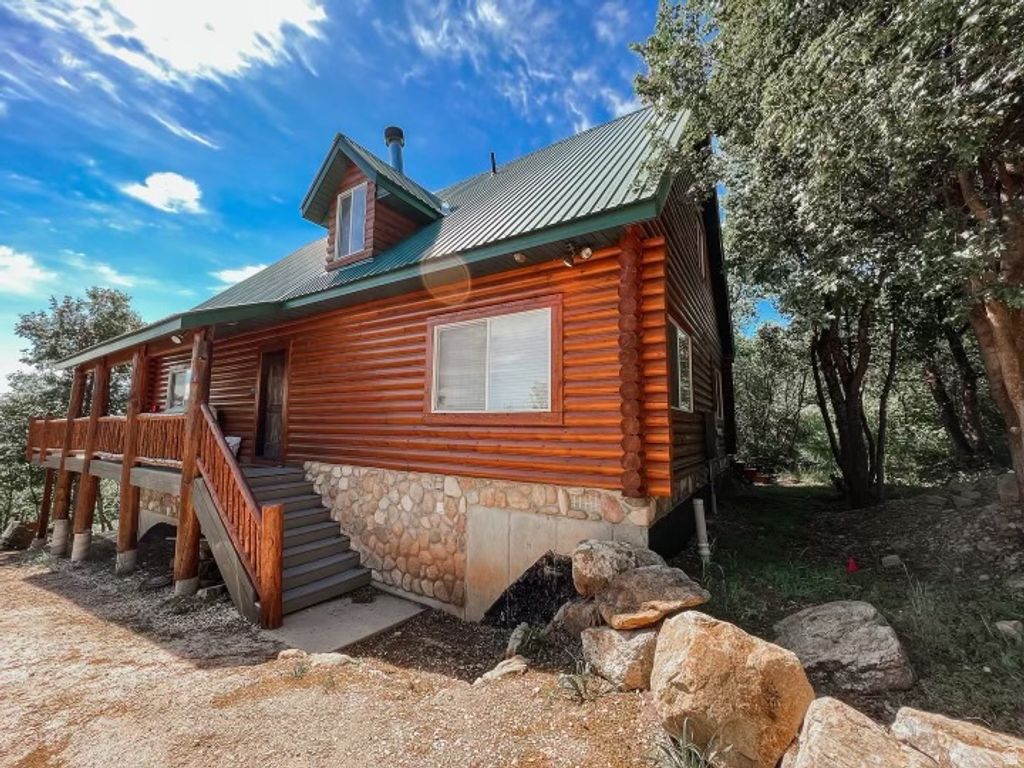 Photo of 347 COLD SPRINGS DR, Fish Haven, ID 83287 (MLS # 2151803)