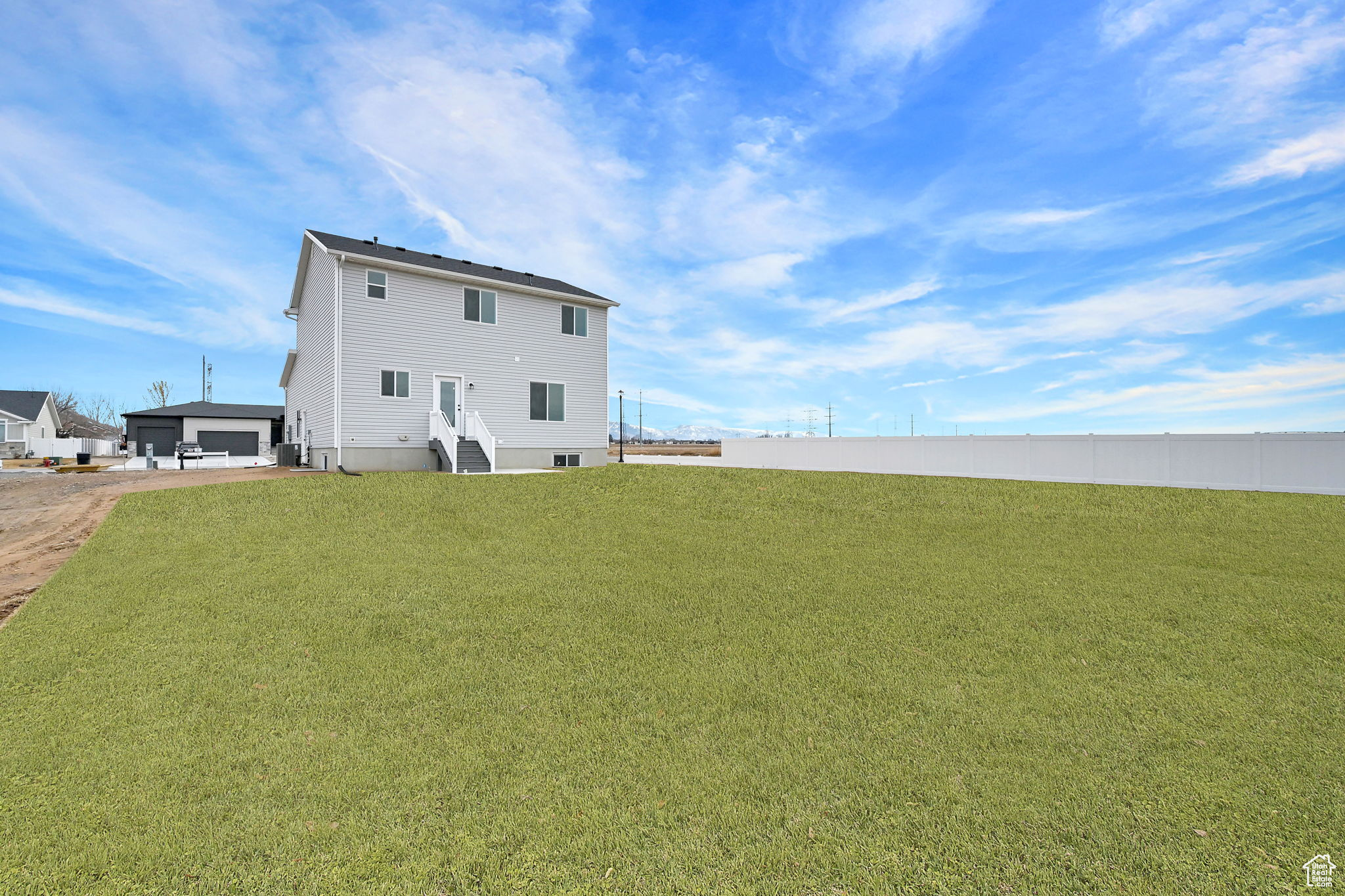 REGENCY GARDENS - Residential