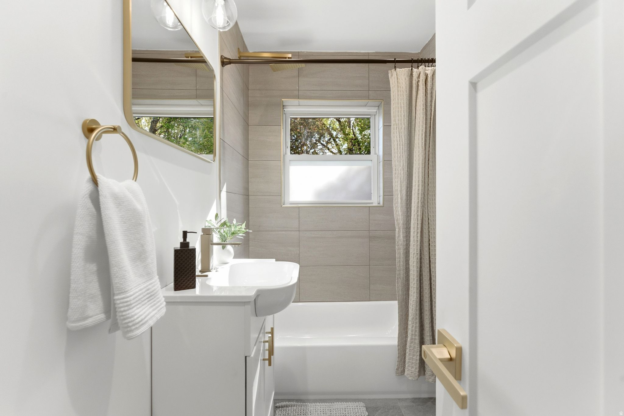 PLAT A BIG FIELD SUR - Residential