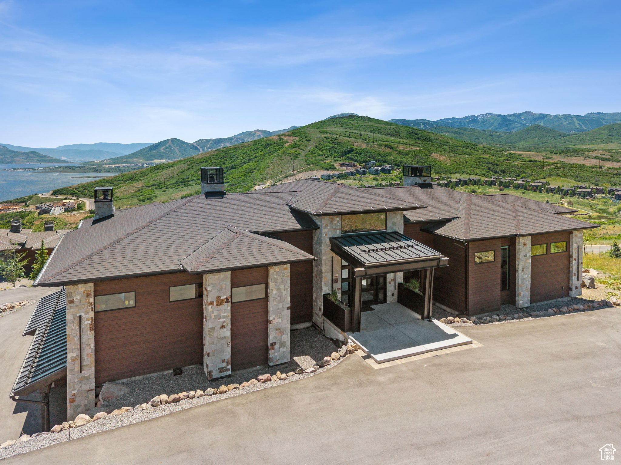 DEER CANYON PRESERVE PHASE 2 - Residential