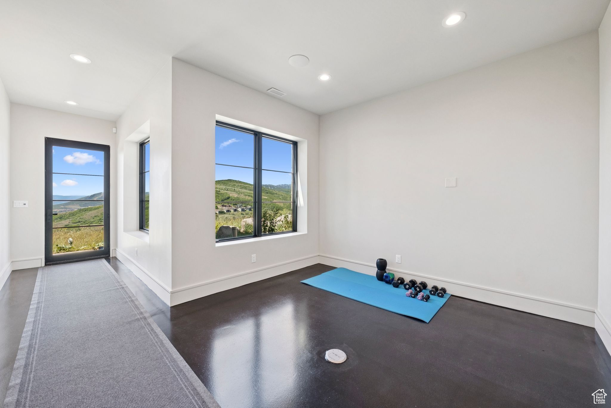 DEER CANYON PRESERVE PHASE 2 - Residential