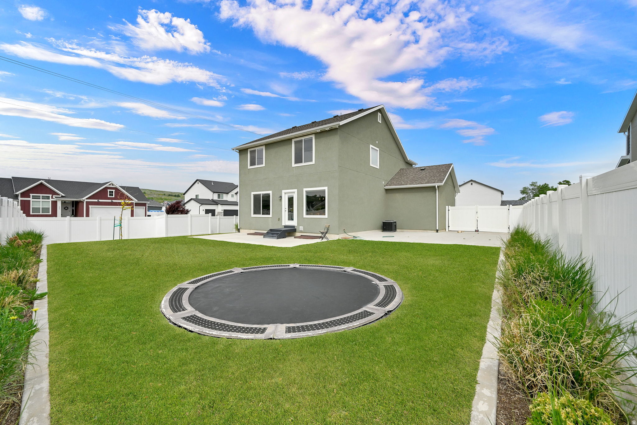 HARVEST PARK - Residential