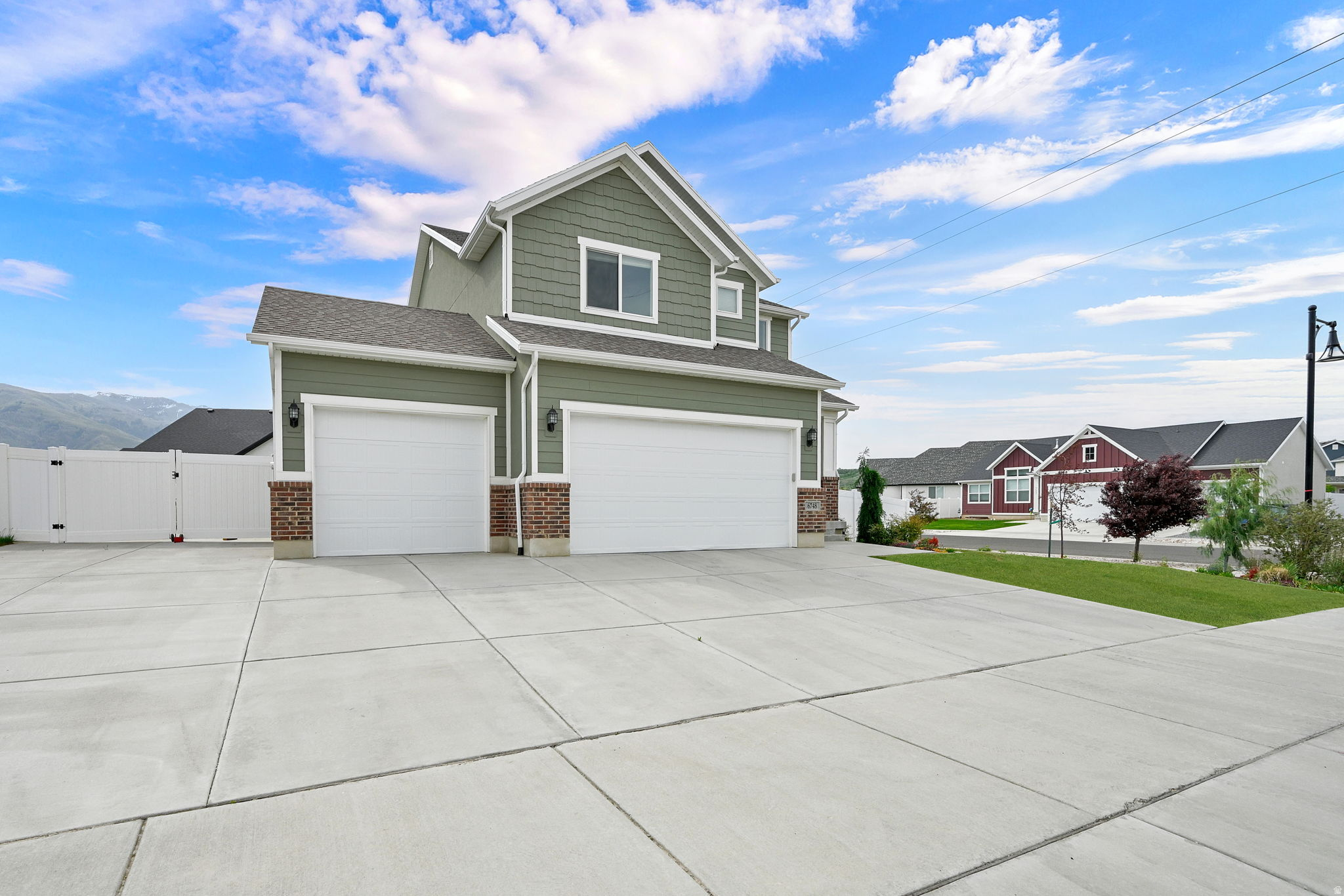 HARVEST PARK - Residential