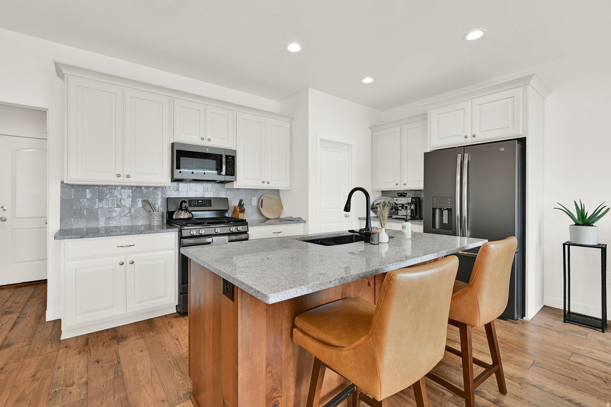 HARVEST PARK - Residential