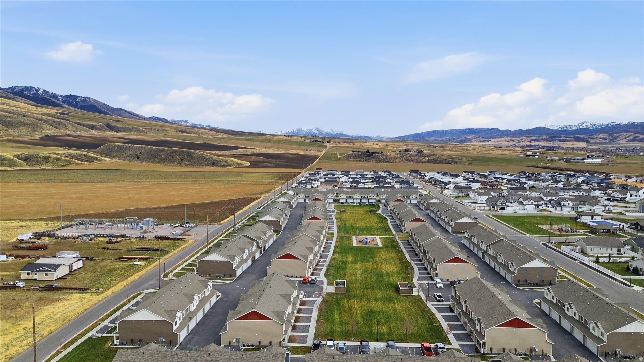 ELK MOUNTAIN - Residential