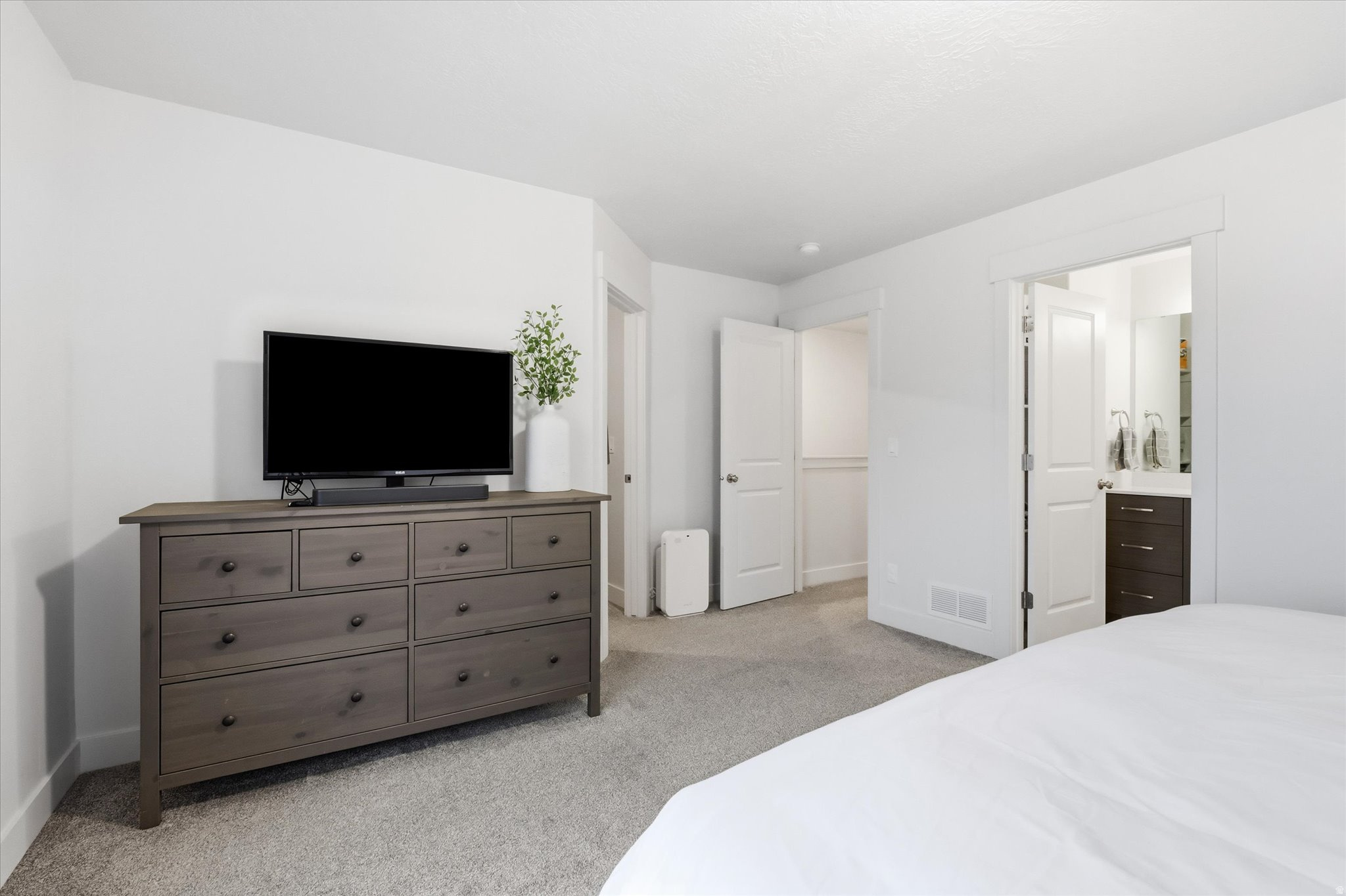 ELK MOUNTAIN - Residential