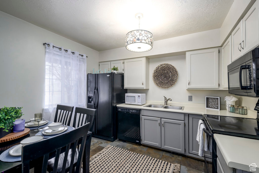 FALCON RIDGE ESTATES - Residential