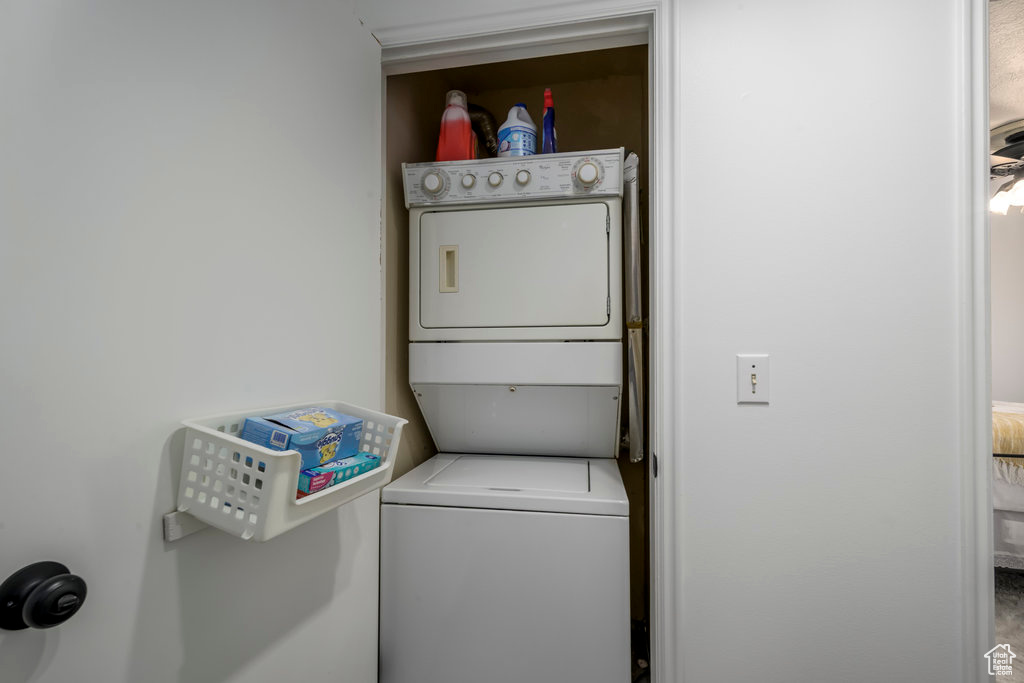 FALCON RIDGE ESTATES - Residential