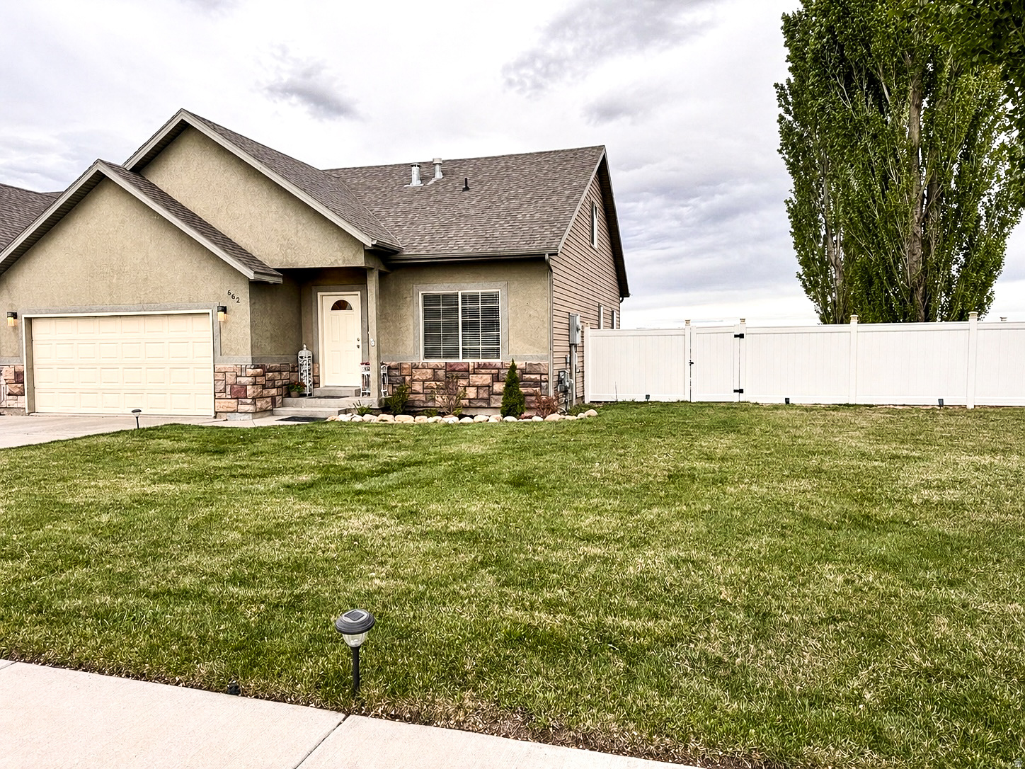 COBBLECREEK PLAT B S - Residential Income