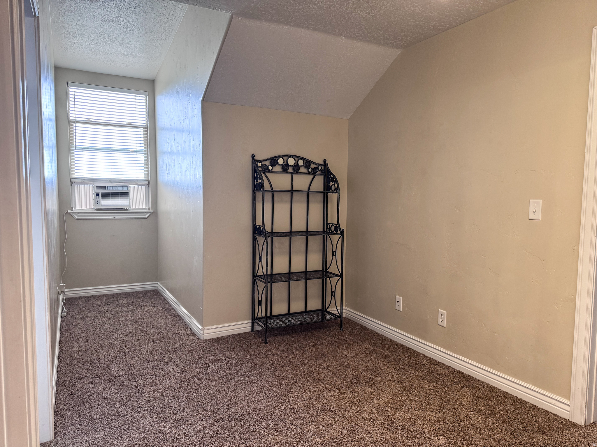 COBBLECREEK PLAT B S - Residential Income