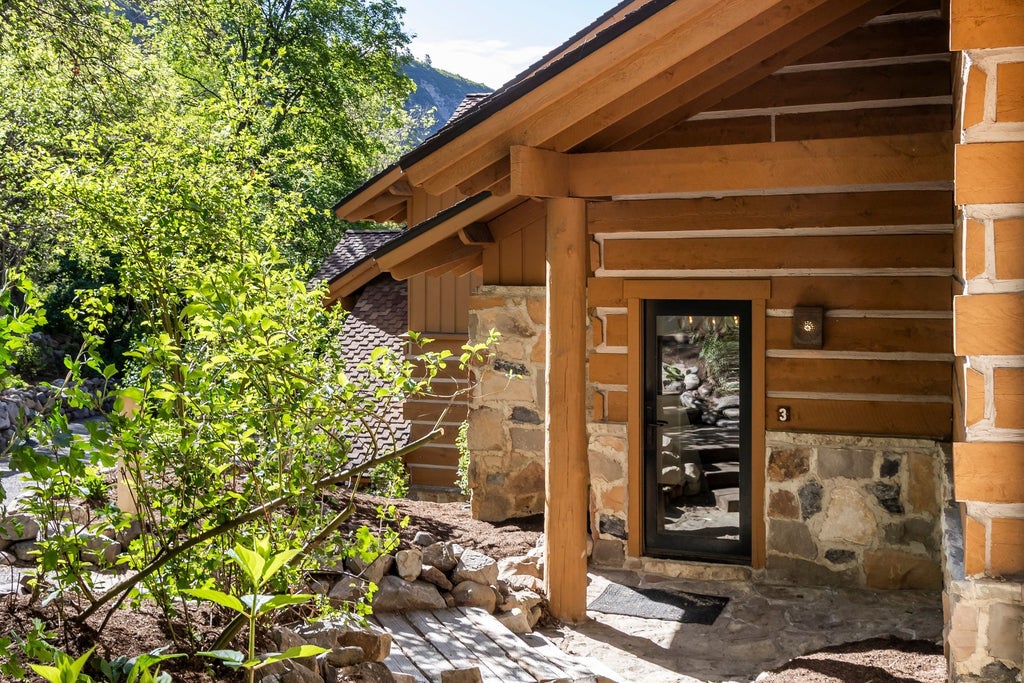 Photo of 8841 N ALPINE LOOP RD #3, Sundance, UT 84604 (MLS # 2165001)
