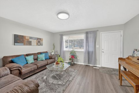 Tiny photo for 383 W 100 S, Springville, UT 84663 (MLS # 2135032)