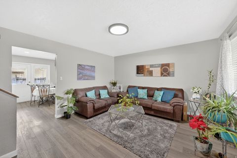 Tiny photo for 383 W 100 S, Springville, UT 84663 (MLS # 2135032)
